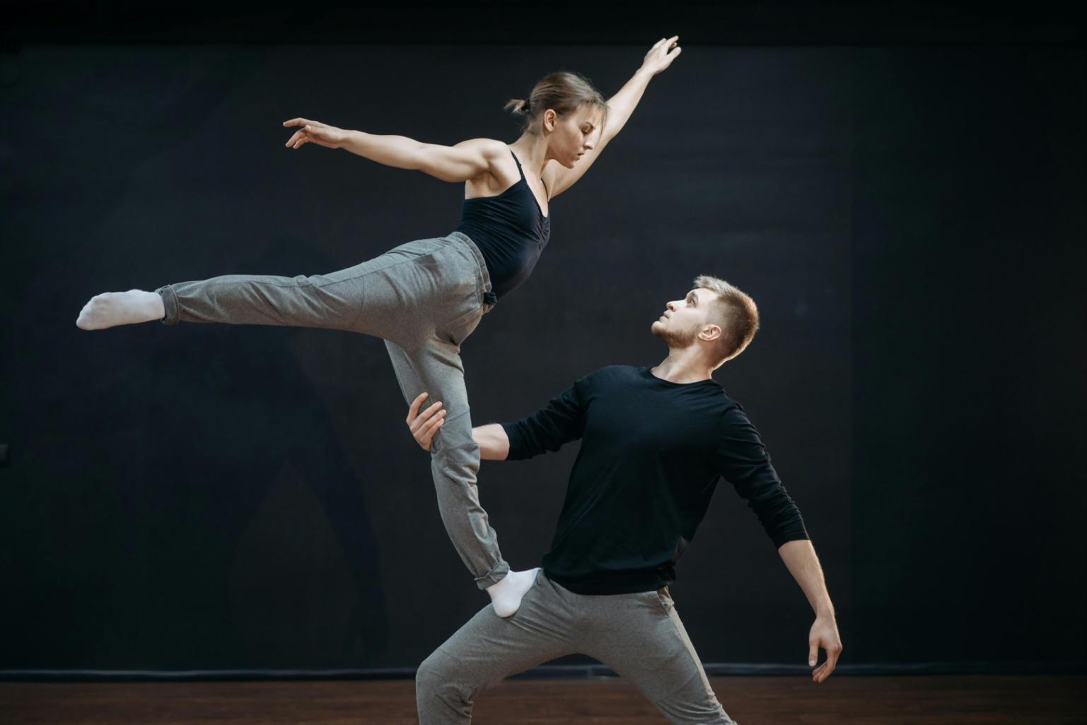 Sessione di coreografia contemporanea
